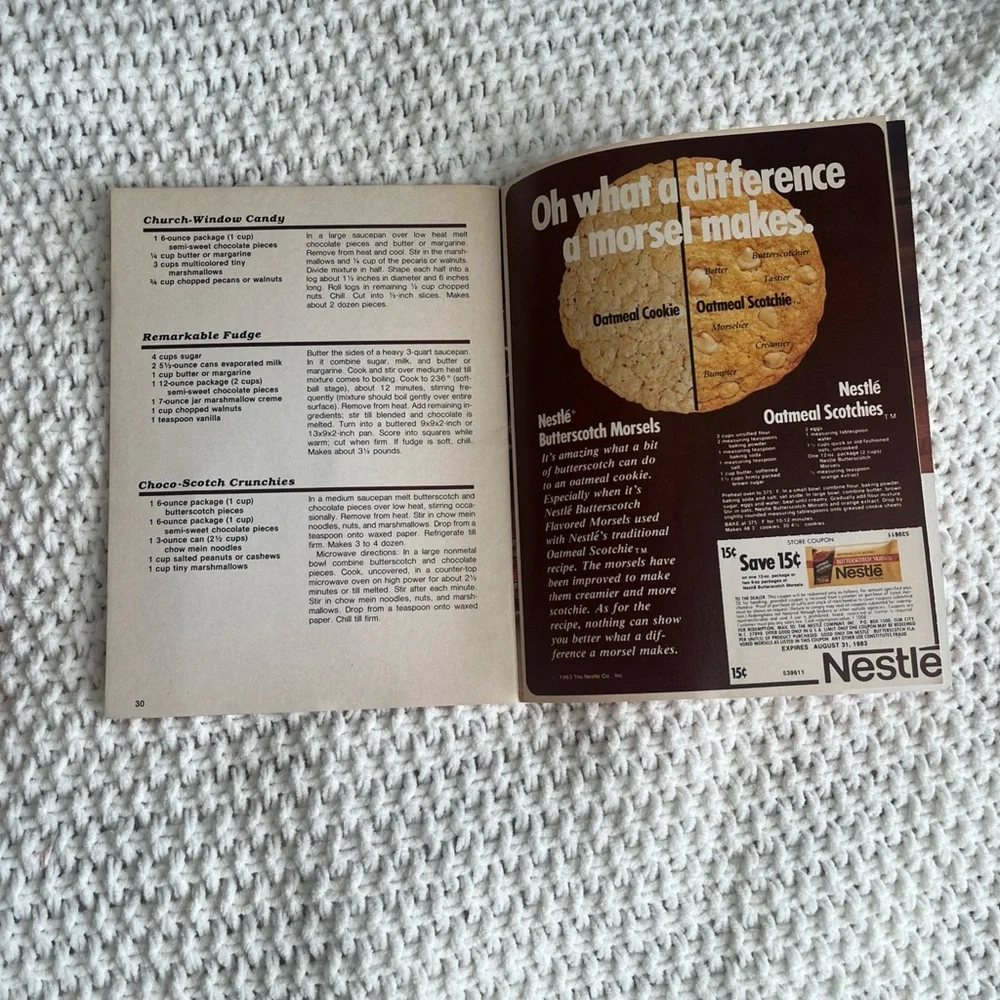 Better Homes and Garden New Cook Book 1970 with “Best You Can Bake” dessert book